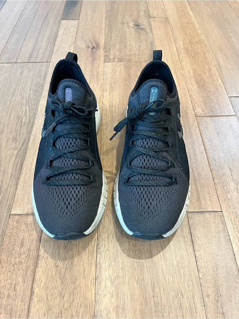 Under Armour Men’s Black HOVR Lightweight Training Shoes